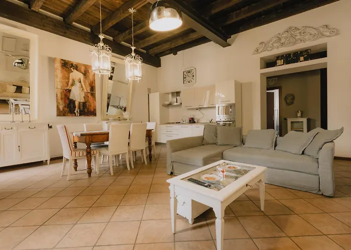 Piazza Erbe Luxury Verona